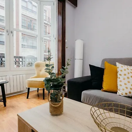 Ubicacion Excelente Cerca De Centro Azkuna Apartman