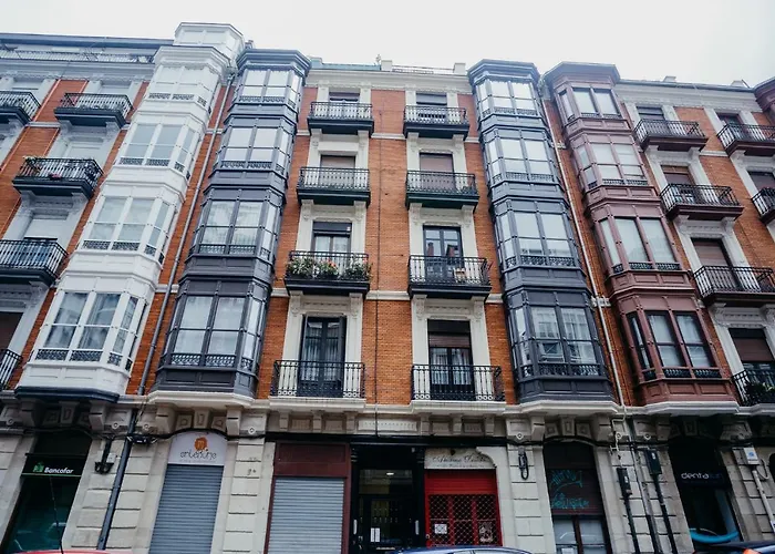 Ubicación Excelente Cerca De Centro Azkuna Apartamento